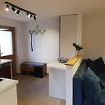 Haus Monika انغر